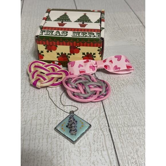 Hair Accessory and Necklace 4 Piece Gift Set - Picture 1 of 9